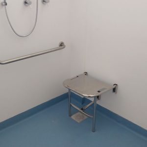 Banqueta articulável.